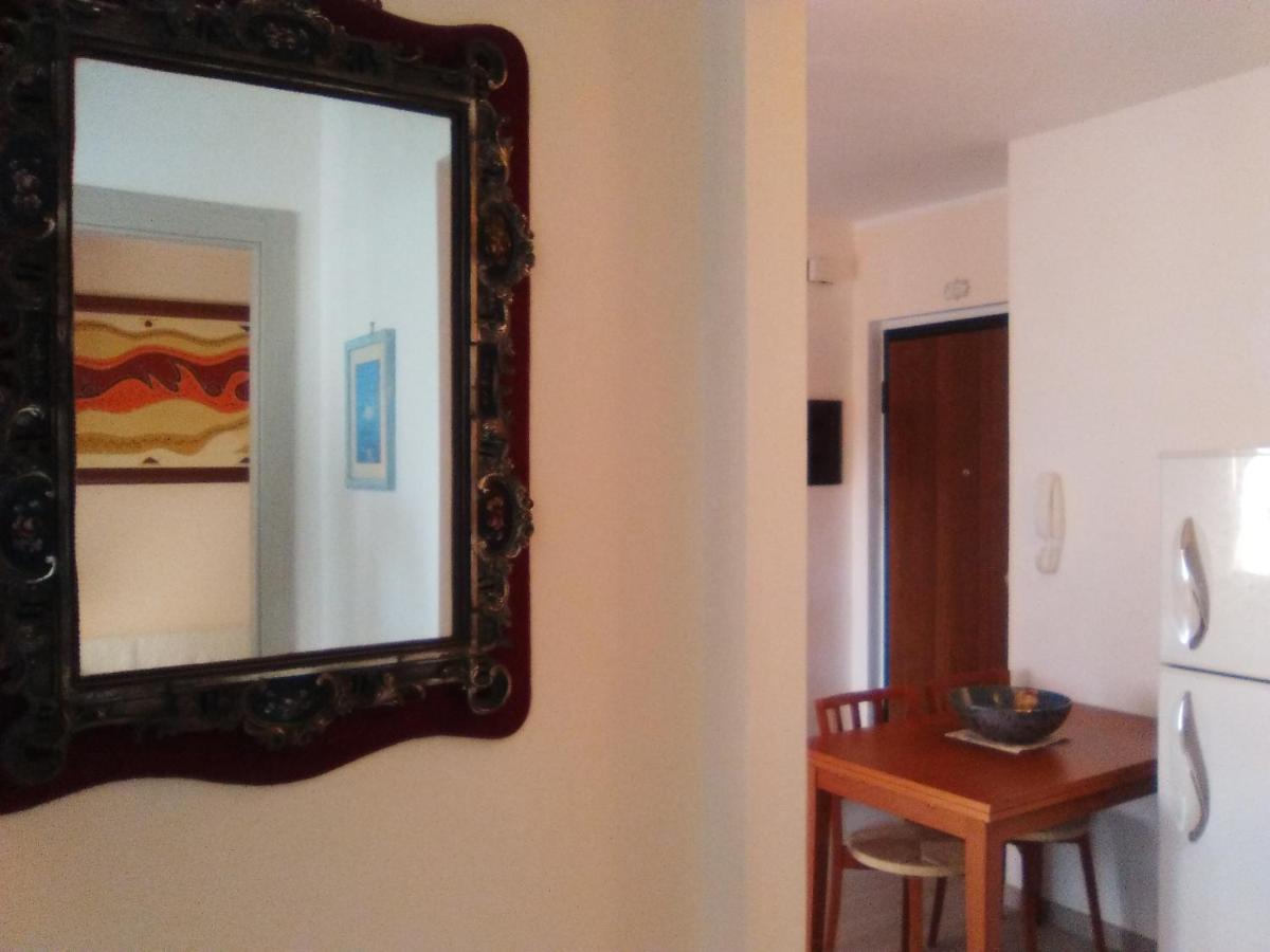 Sardinia Holidays - Domus Patrizia Quartu SantʼElena Εξωτερικό φωτογραφία